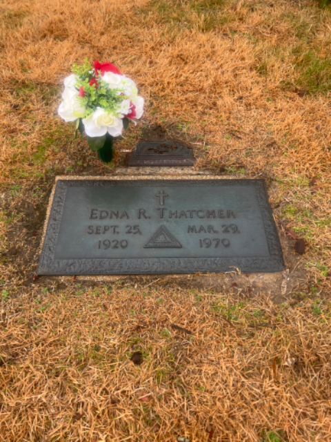 Flower delivery for Edna Frances Thatcher