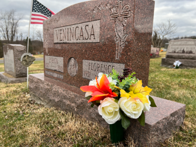 Flower delivery for Eric Venincasa