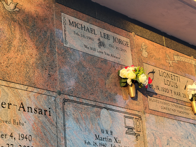 Flower delivery for Michael Lee George