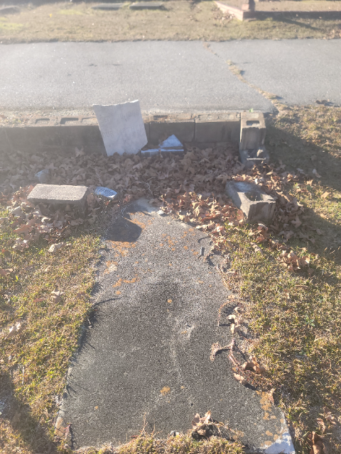 Flower delivery for Rose McClendon