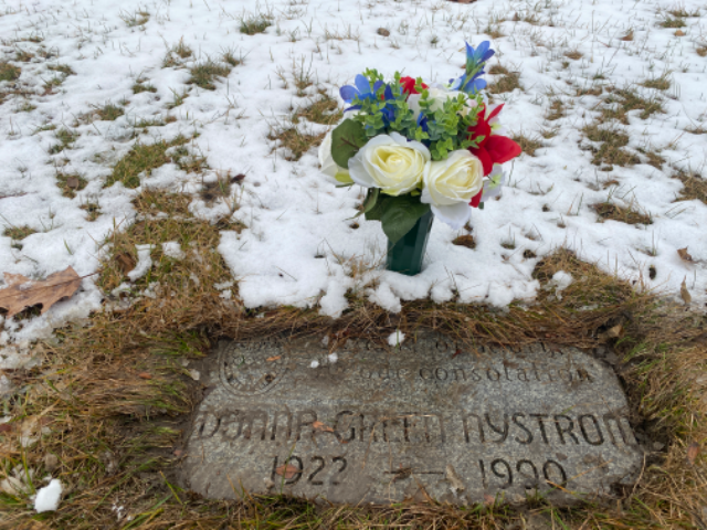 Flower delivery for Donna Marie Nystrom