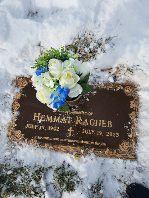 Flower delivery for Hemmat Ragheb
