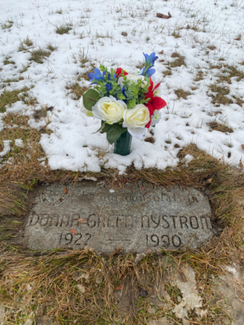 Flower delivery for Donna Marie Nystrom