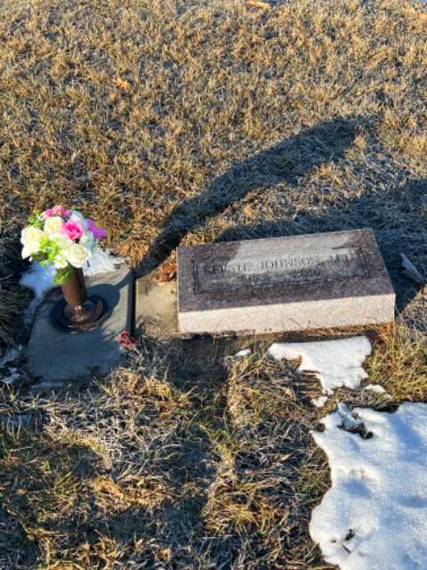 Flower delivery for Kerste Johnson