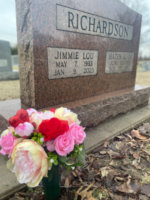 Flower delivery for Jimmie Lou Richardson