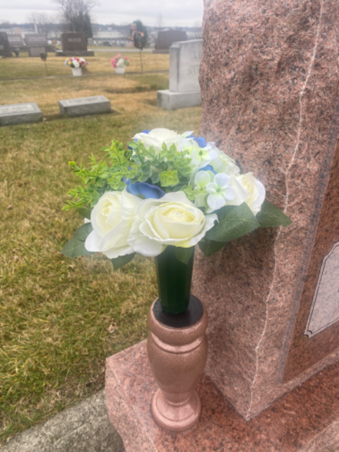 Flower delivery for Kathleen A. Baker