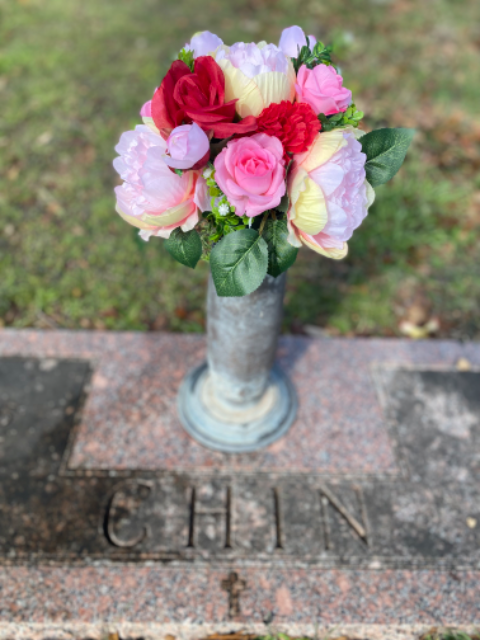 Flower delivery for Lester Chin