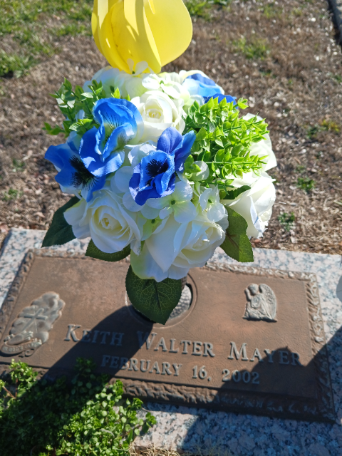 Flower delivery for Keith Walter Mayer