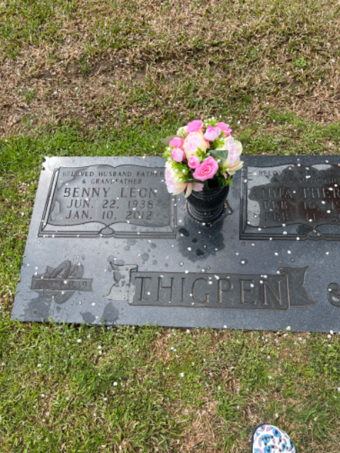 Flower delivery for Ben Thigpen