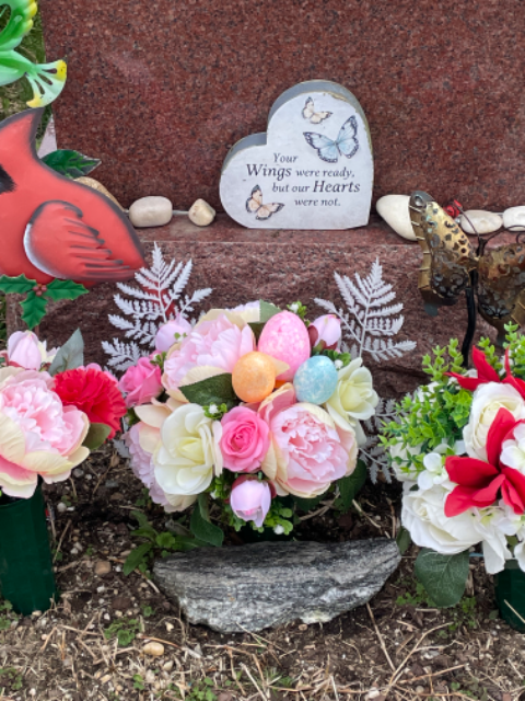 Flower delivery for Theresa Capece Rosen