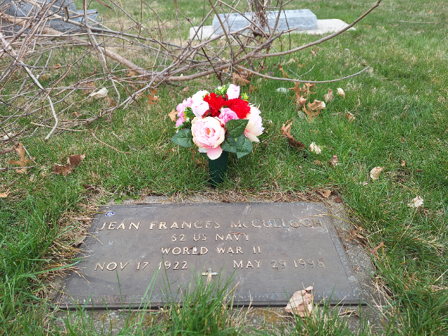 Flower delivery for Jean Lloyd McCulloch