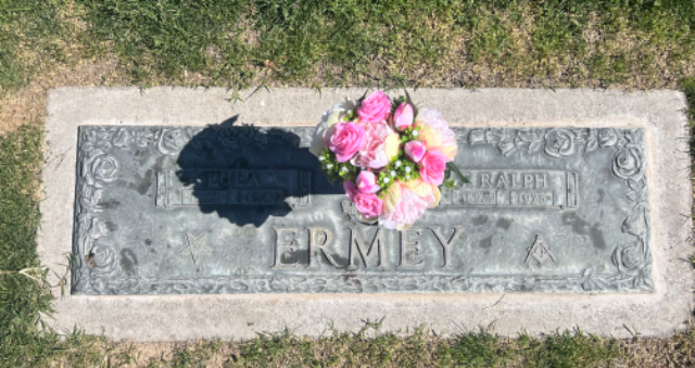 Flower delivery for Lula Z. Ermey