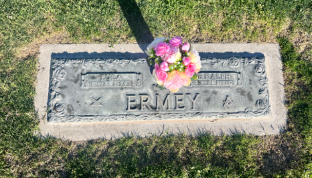 Flower delivery for Lula Z. Ermey