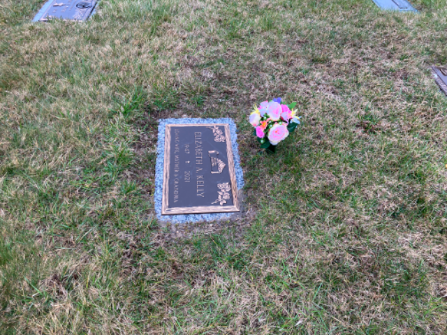 Flower delivery for Elizabeth Griffin Kelly