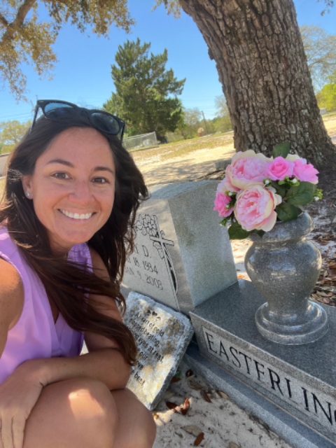 Flower delivery for Wanda Easterling