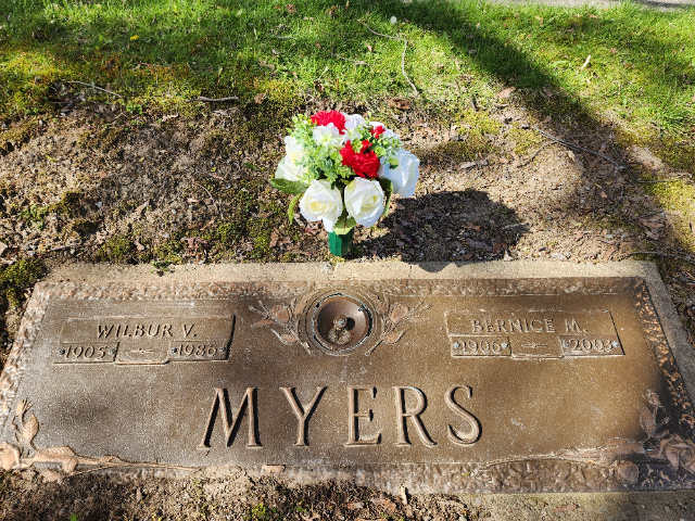 Flower delivery for Bernice M. Myers