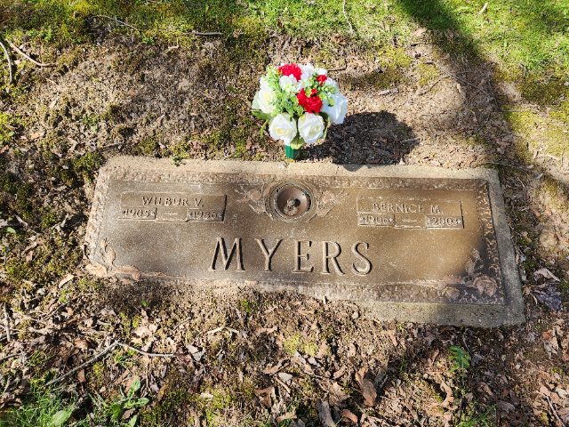 Flower delivery for Bernice M. Myers