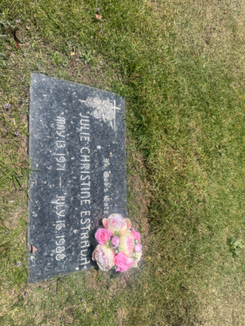 Flower delivery for Julie Christine Estrada