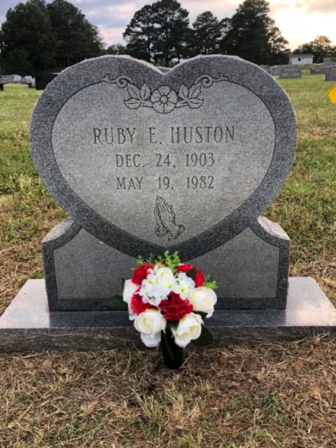 Flower delivery for Bonnie S. Huston