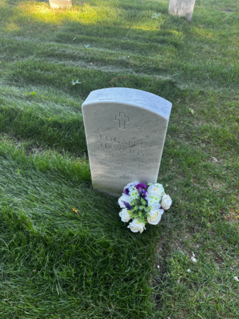 Flower delivery for Logan L Hawkins