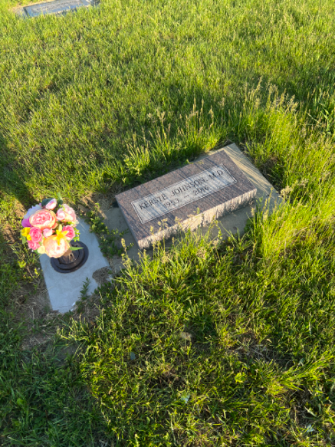 Flower delivery for Kerste Johnson