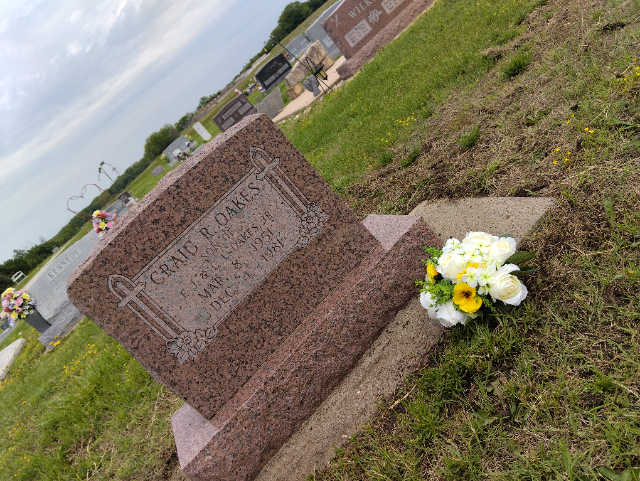 Flower delivery for Craig Robert Oakes