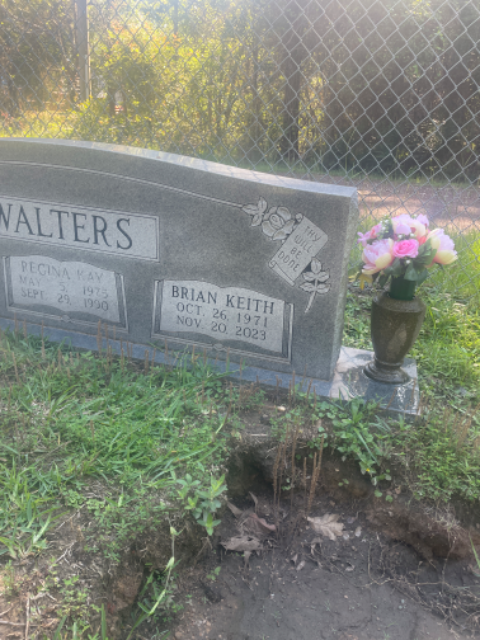Flower delivery for Regina Kay Walters