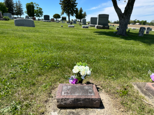 Flower delivery for Lars W. Jensen