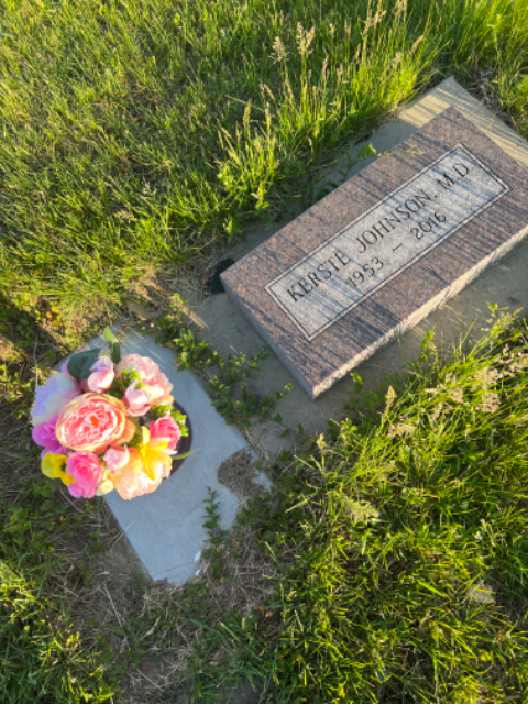 Flower delivery for Kerste Johnson