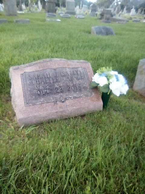 Flower delivery for Sarah Jean Cabage