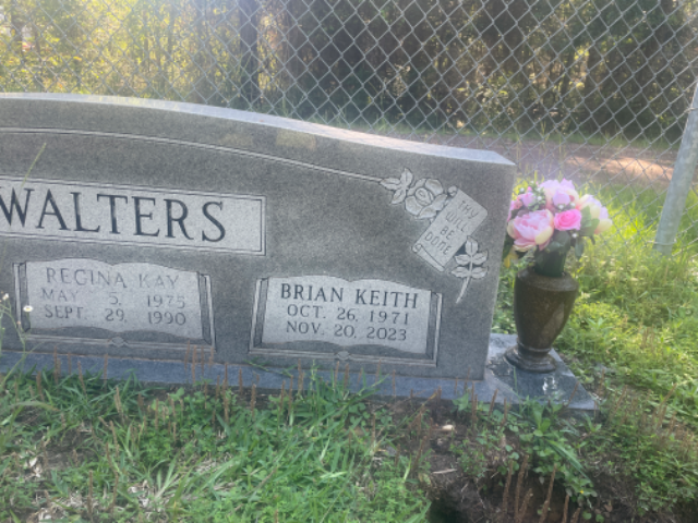 Flower delivery for Regina Kay Walters