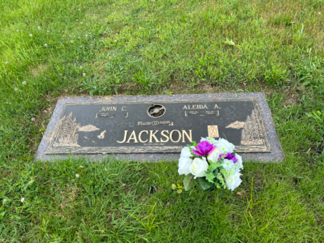 Flower delivery for Aleida Ann Jackson