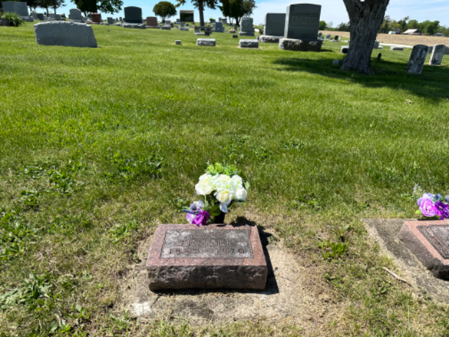 Flower delivery for Lars W. Jensen