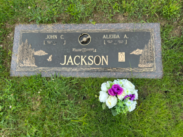 Flower delivery for Aleida Ann Jackson
