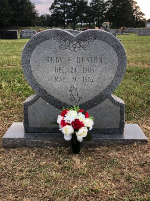 Flower delivery for Bonnie S. Huston