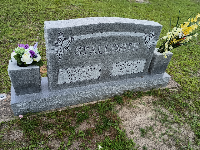 Flower delivery for Donna Grayce Stallsmith