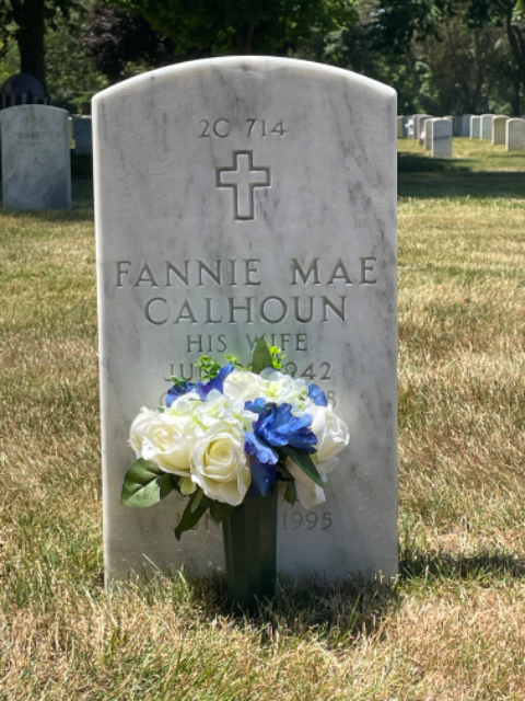Flower delivery for Fannie Calhoun