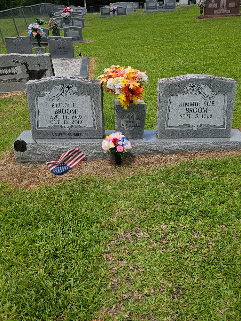 Flower delivery for Reece Colon Broom