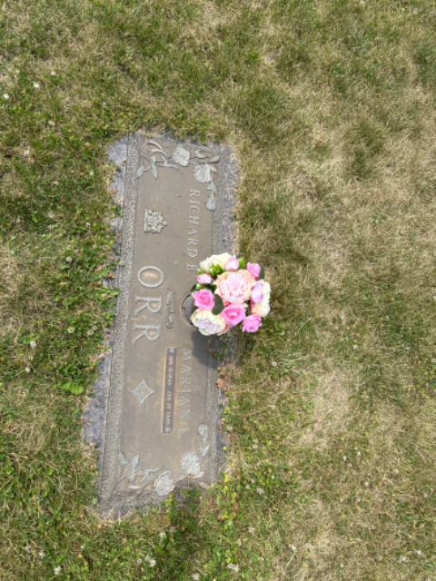 Flower delivery for Marian Lucille Orr