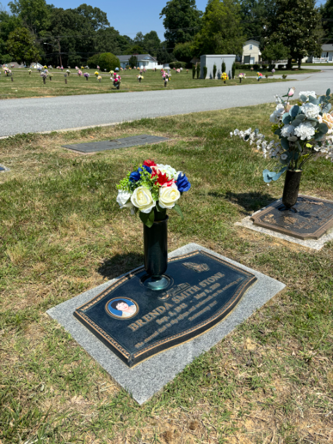Flower delivery for Brenda Smith Stone