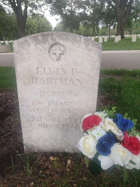 Flower delivery for Elvin E Hartman