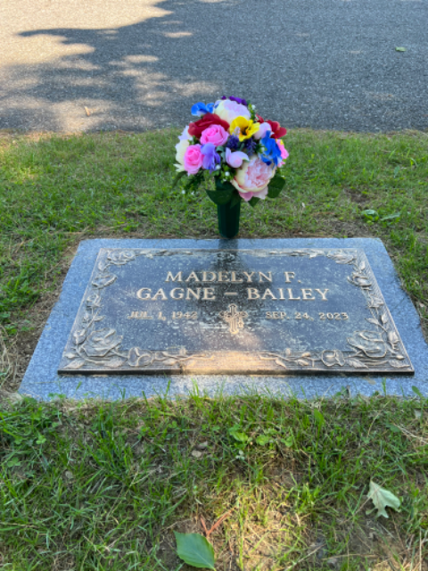 Flower delivery for Madelyn F. Bailey