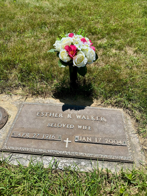 Flower delivery for Esther Mary Rivera Walker
