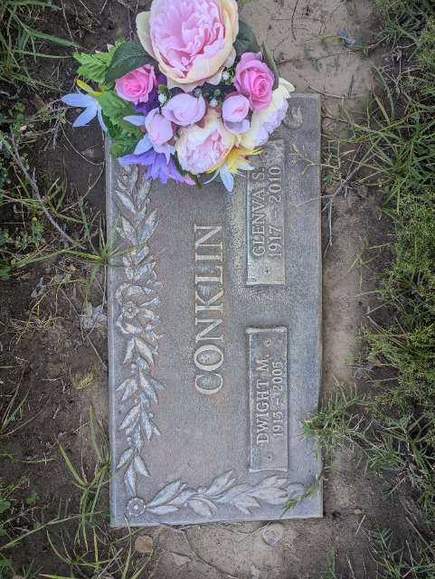 Flower delivery for Glenva Stella Conklin