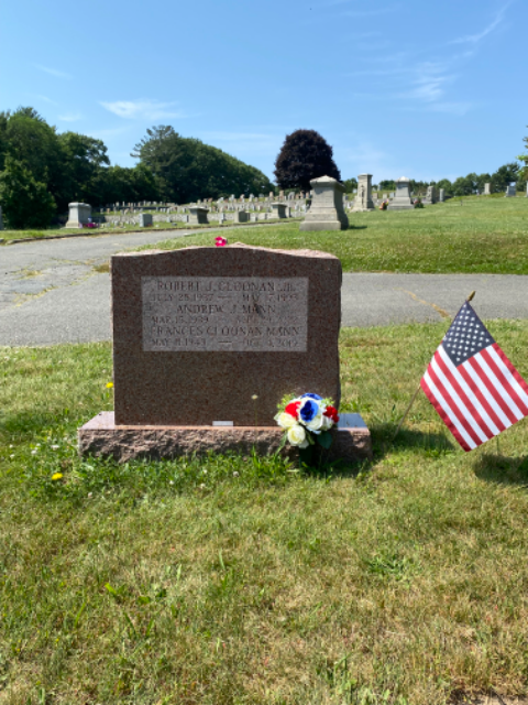 Flower delivery for Robert James Cloonan