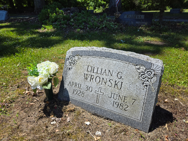 Flower delivery for Lillian Grace Wronski