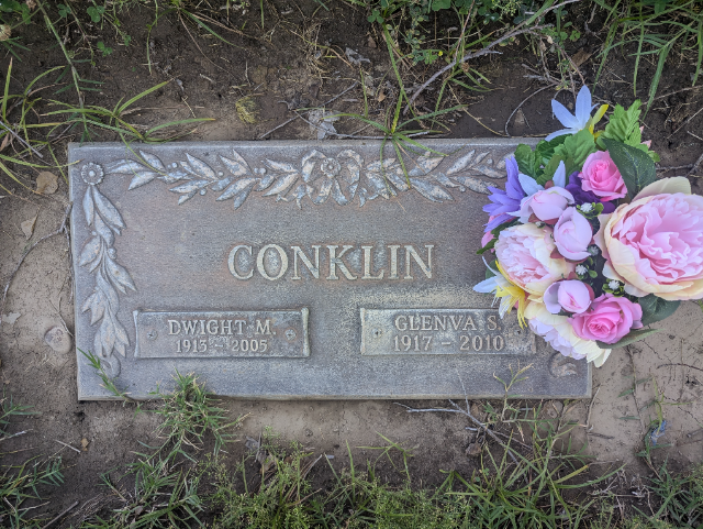 Flower delivery for Glenva Stella Conklin