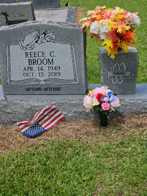 Flower delivery for Reece Colon Broom