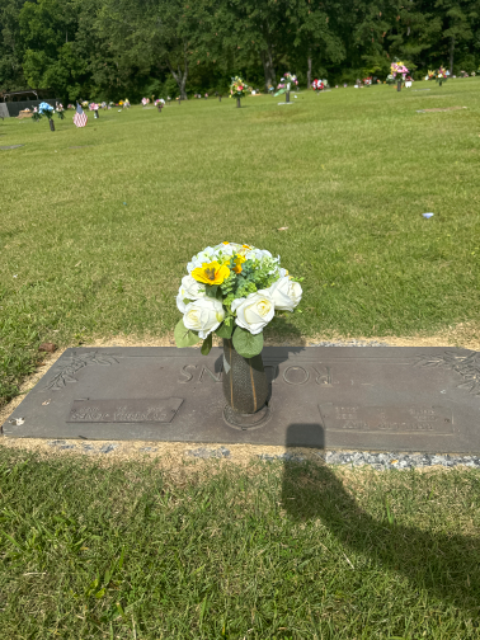 Flower delivery for Phillip R Rollins