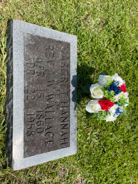 Flower delivery for Margret Hannah Wallace